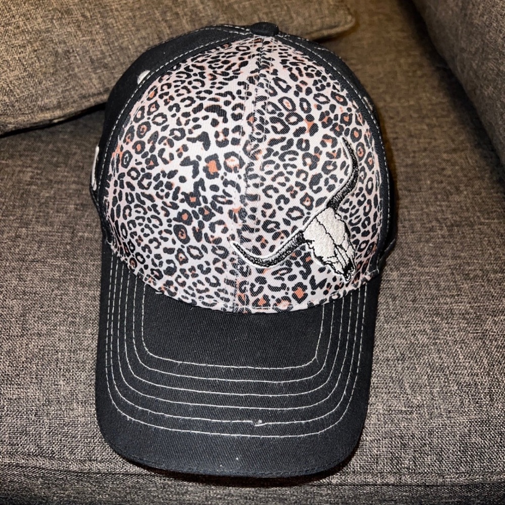 Cowgirl hardware hat